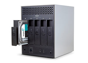 LaCie 5big Thunderbolt 2 Drives Pull-out View